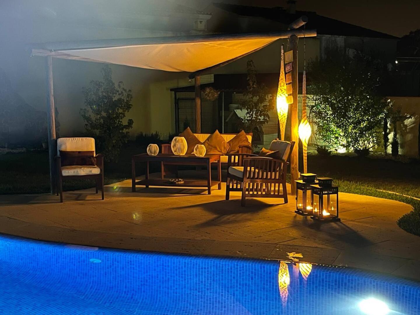 A Casa Do Lago Camarate  Exterior photo