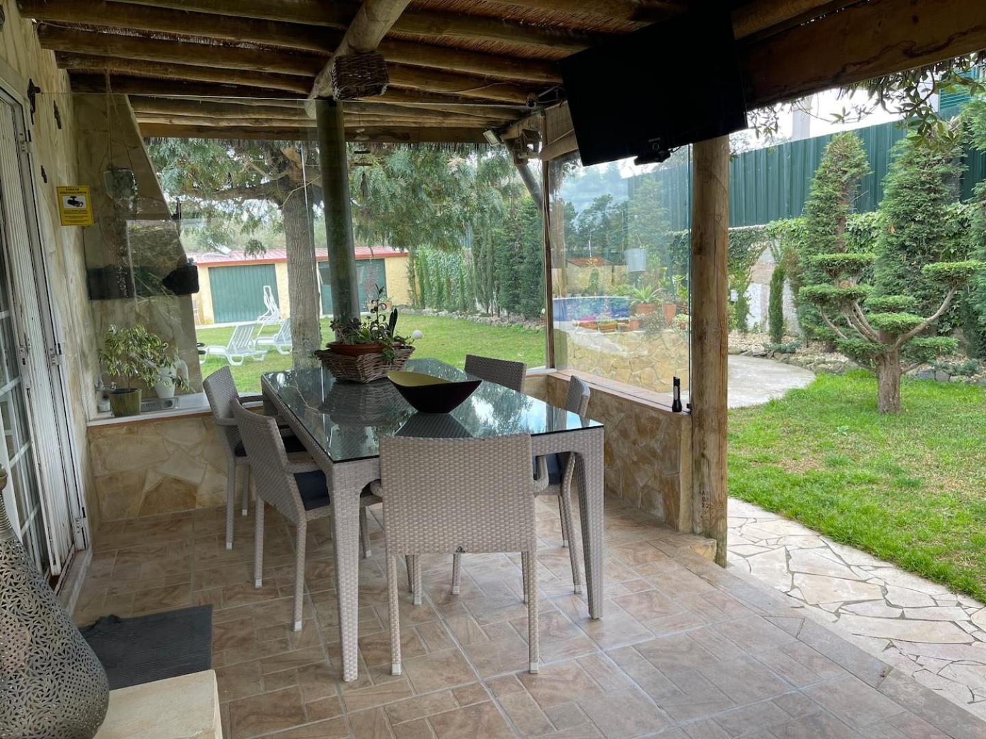 A Casa Do Lago Camarate  Exterior photo