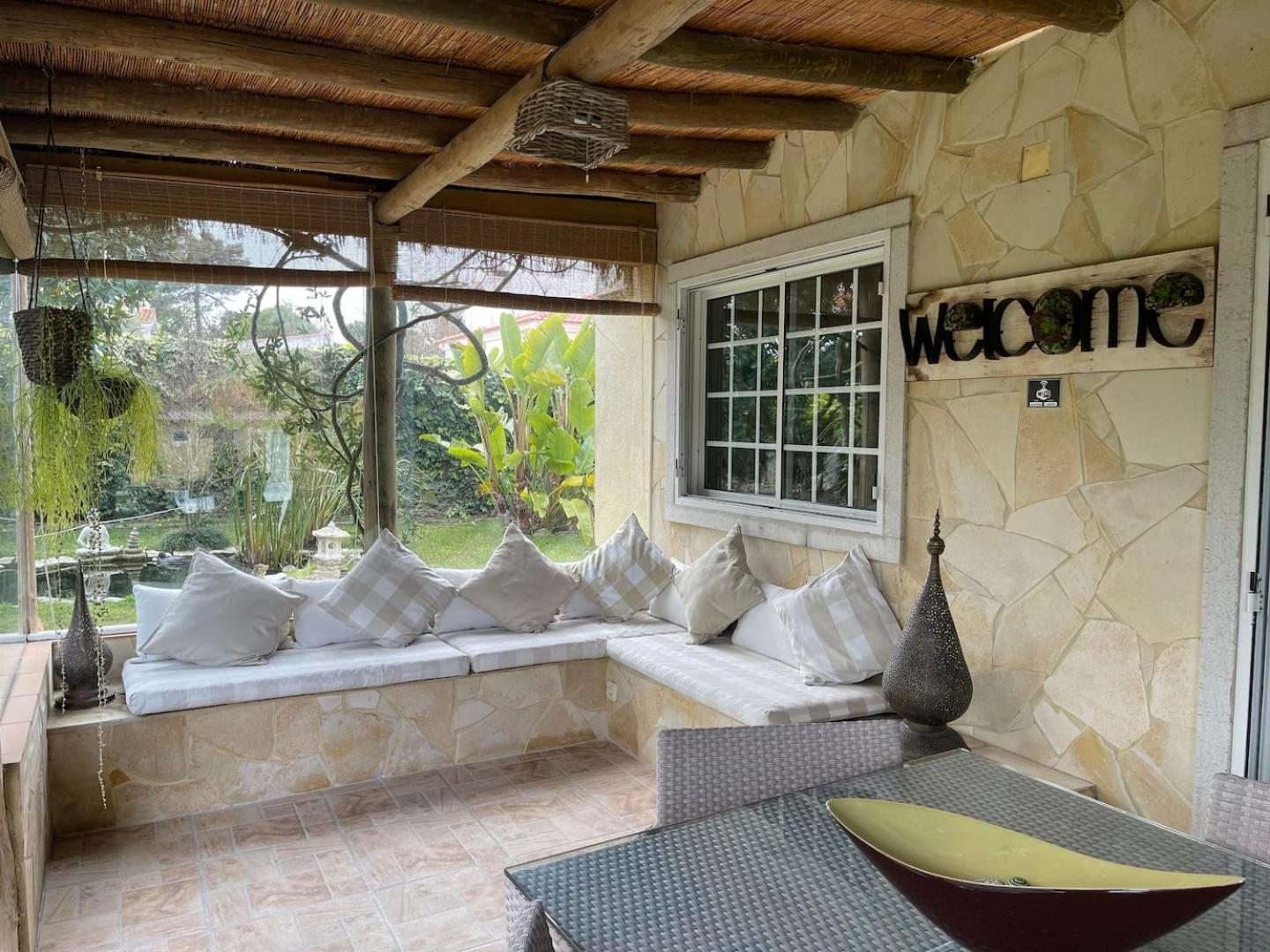 A Casa Do Lago Camarate  Exterior photo